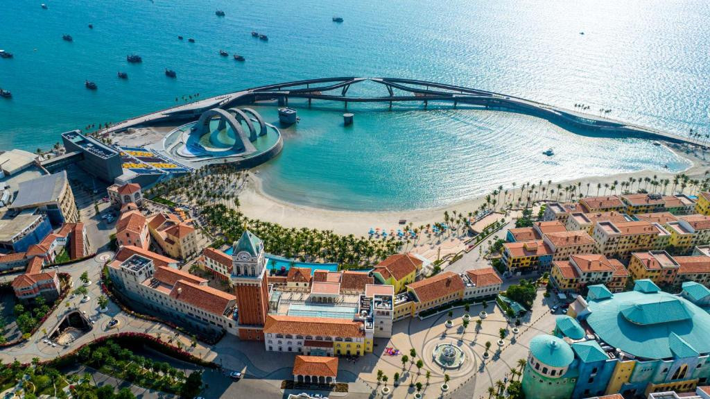 🌴 Top 10 Địa Điểm Du Lịch Ở Nha Trang – Hành Trình Khám Phá Của Thủy